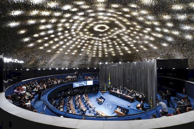 Senado deve concluir PEC Emergencial e a de fundos em março, diz líder do governo