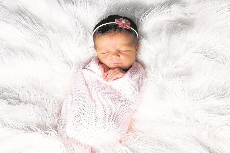 Liz Stella Silva