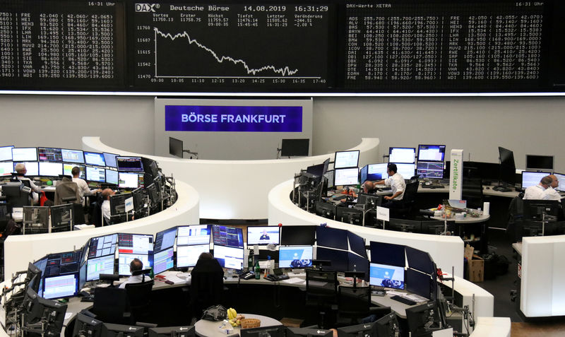 Bolsas da Europa fecham em queda, com foco em postura de Trump no comércio global