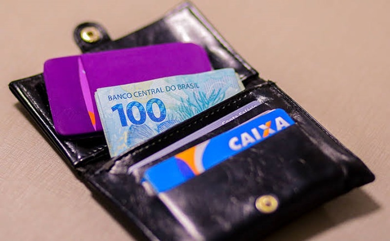 76 países limitam juro em crédito, diz BC