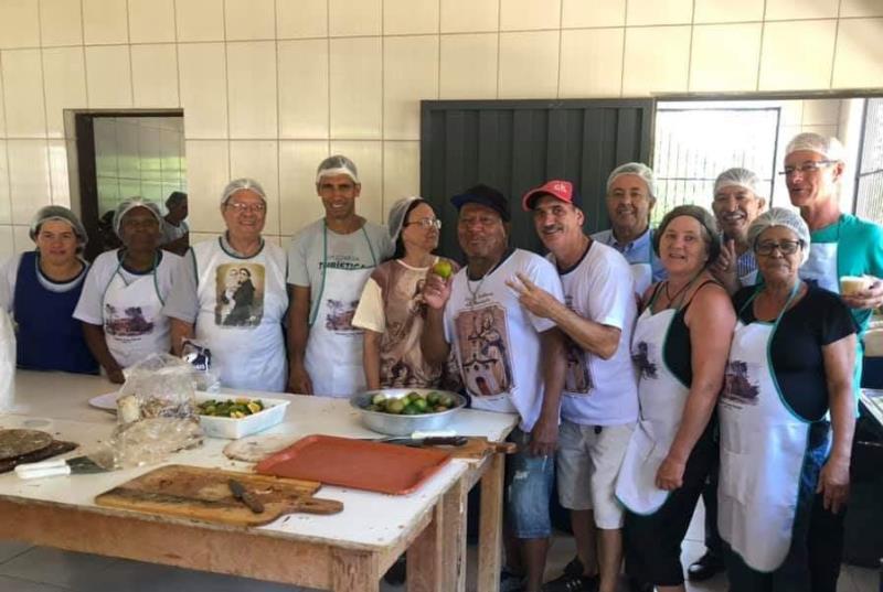 Festa em Itaqueri da Serra