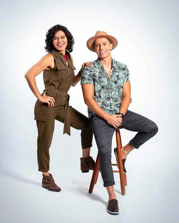 Duo Us Dias, formada por Meire e Biel, mãe e filho vencem o Revelações Sertanejo 2019