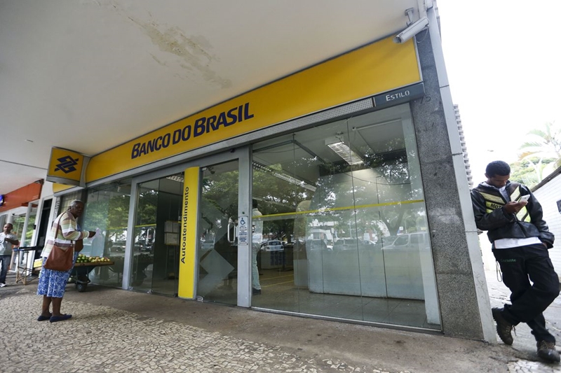 União conclui venda de ações excedentes do Banco do Brasil