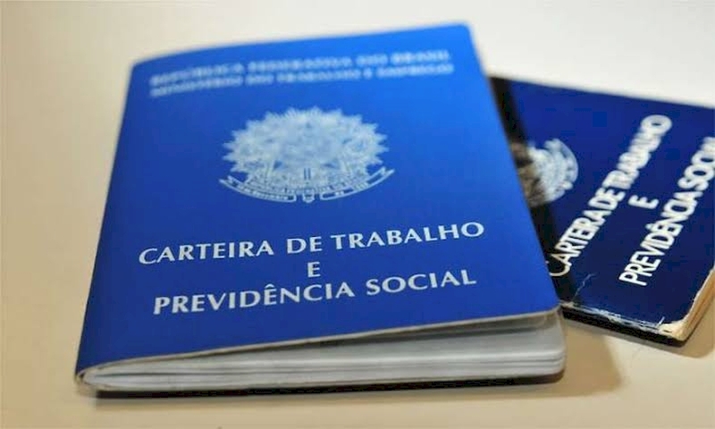 Na fila virtual, à espera da aposentadoria