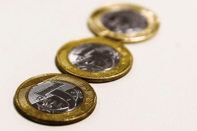 Começam a valer novas regras para opção de saque-aniversário do FGTS