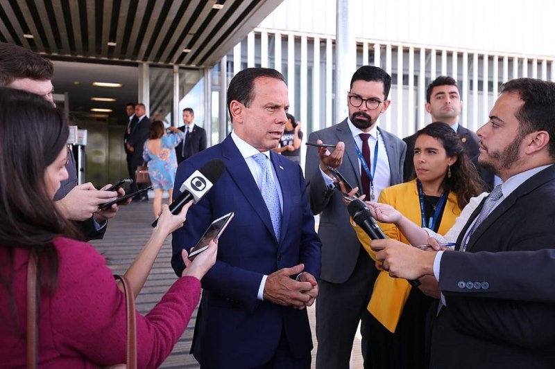 Doria recorre a Guedes para liberar crédito para Sabesp