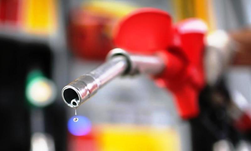 Petrobras reduz preços da gasolina em 9,5% e do diesel em 6,5%