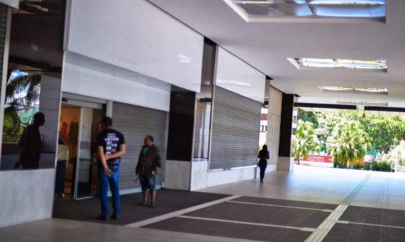 Lojistas não pagarão aluguel enquanto shoppings estiverem fechados