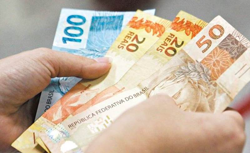 Novo coronavírus: governo antecipa pagamento do 13º para aposentados