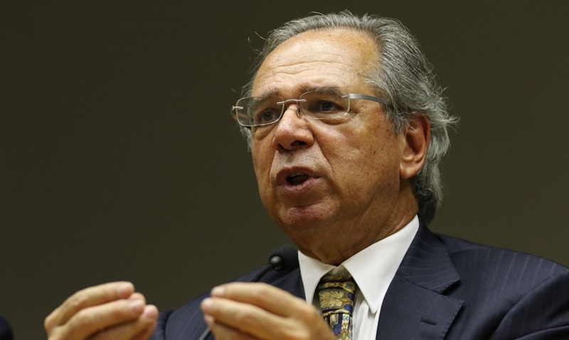 Ações para enfrentar coronavírus totalizam R$ 700 bi, diz Guedes