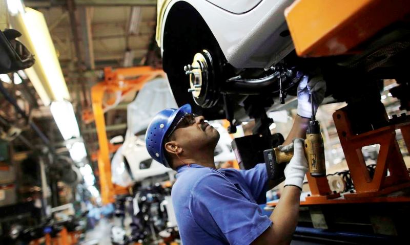 Governo reduz pela metade contribuições pagas ao Sistema S por 3 meses
