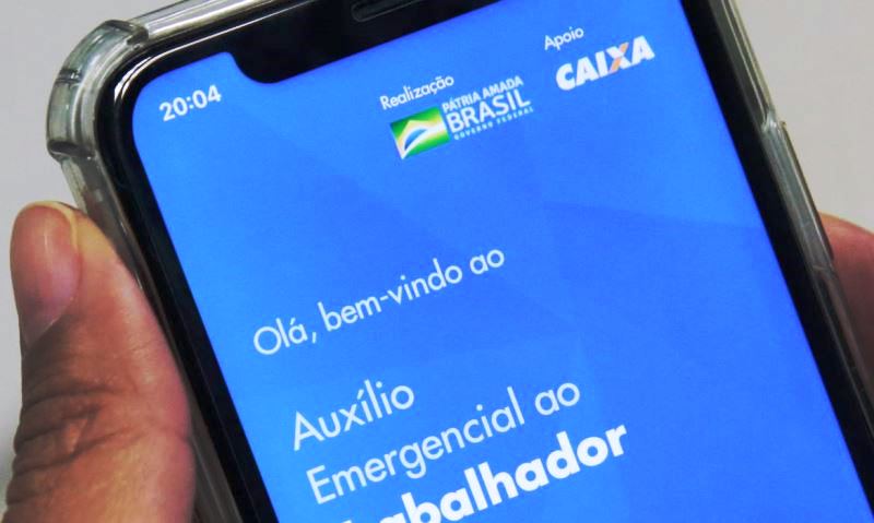 Auxílio emergencial é pago para 2,5 milhões de pessoas