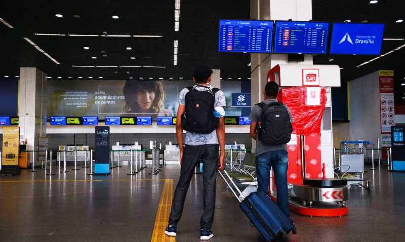 Operadoras aéreas querem apoio de governos contra novo coronavírus