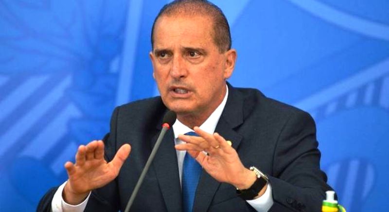 Auxílio emergencial pode atingir 75 milhões de pessoas