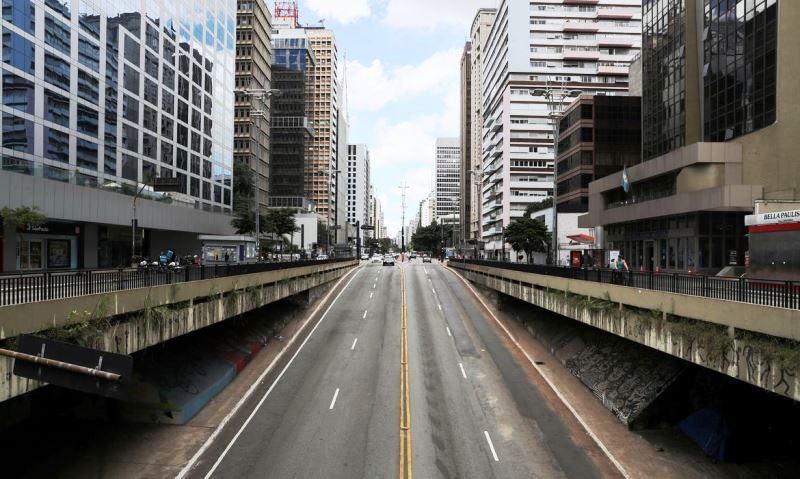 Pandemia provoca queda de 72% na abertura de empresas de SP