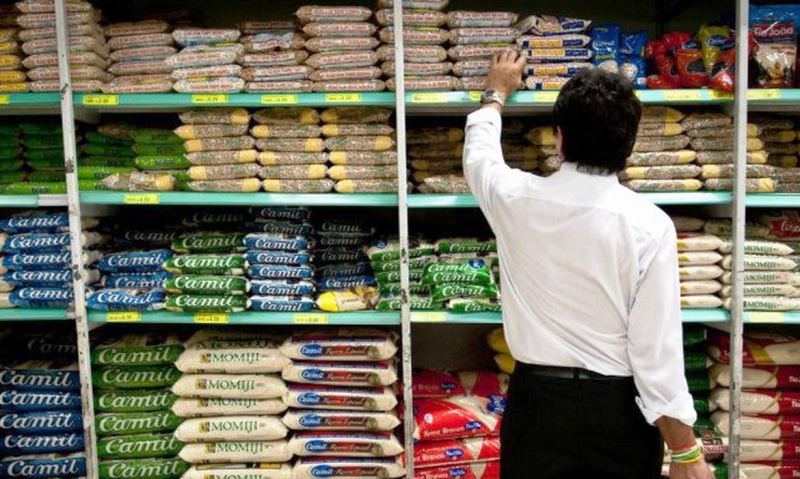 Varejo tem queda de 2,5% nas vendas, segundo pesquisa