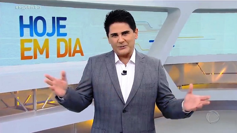 Cesar Filho é afastado do ‘Hoje em dia’ e fará teste de coronavírus
