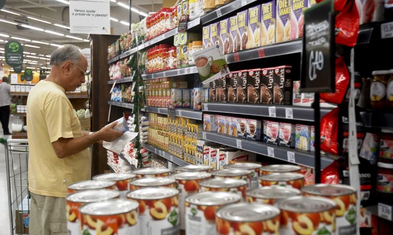 Cesta de compras para famílias de rende mais baixa tem queda de 0.23%
