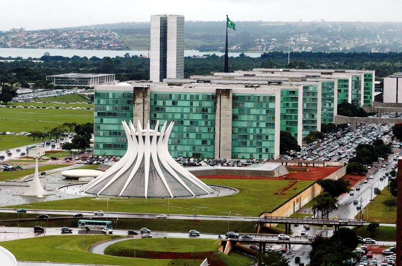 Servidores querem veto às restrições a bônus