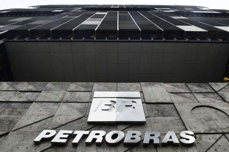 Petrobras reduzirá em 15% gastos corporativos e em 10% custos gerais em 2020