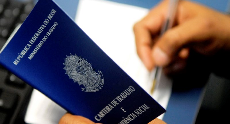 Após pandemia, procura por seguro-desemprego sobe 10%