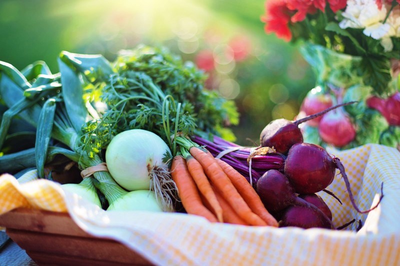 Na crise, alimentação pesa ainda mais para as famílias pobres