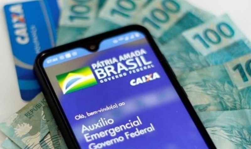Mais de 300 mil funcionários receberam o auxílio emergencial de forma irregular, aponta Controladoria Geral da União