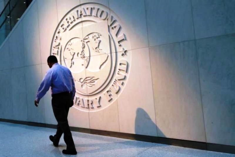 Dívida global atingiu 331% do PIB no 1º tri, diz IIF