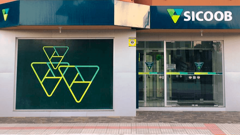 Uso dos canais digitais do Sicoob cresce