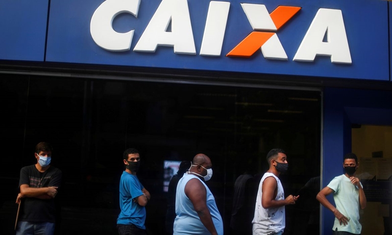 Auxílio emergencial elevou em 24% renda pré-pandemia
