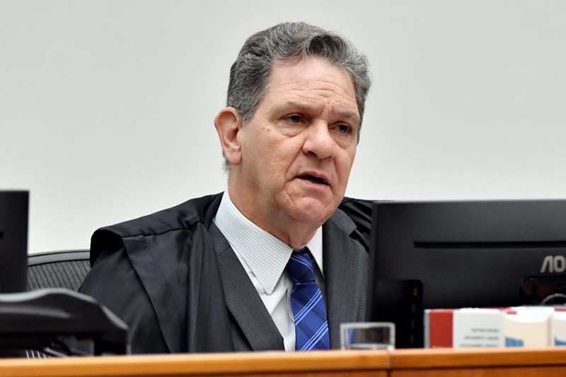 Presidente do STJ, Noronha testa positivo para coronavírus