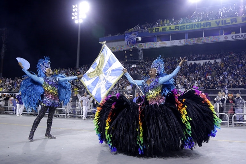 Coronavírus adia carnaval de São Paulo em 2021
