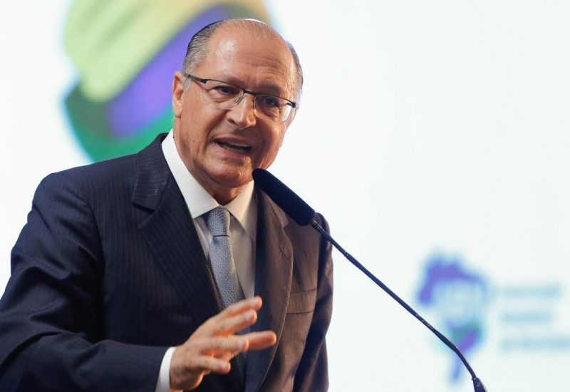 Para Alckmin, baixar juro é muito importante para atrair investimento e crescimento