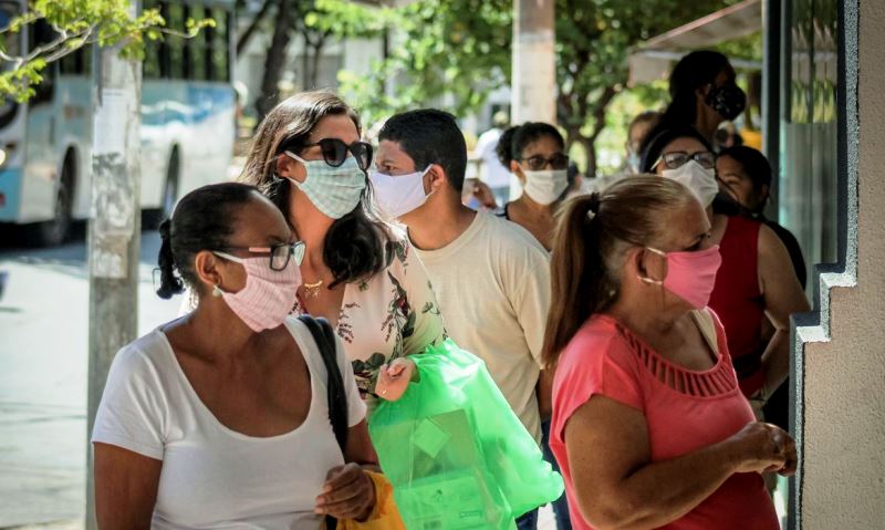 1,1 milhão de pessoas voltaram ao trabalho no início de agosto