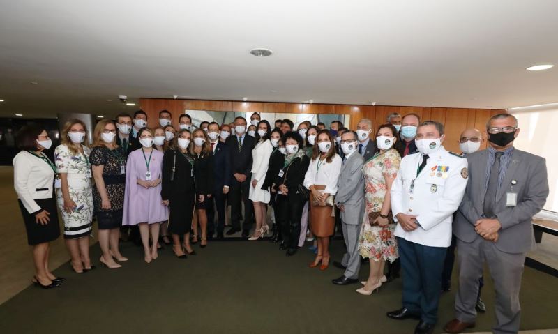 Bolsonaro defende protocolo de tratamento precoce contra Covid-19