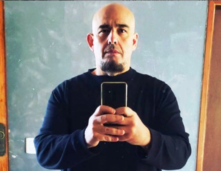 Digão, da banda Raimundos, comemora recuperação de Covid-19
