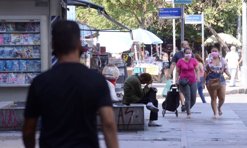 Desemprego chega a 13,3% no segundo trimestre