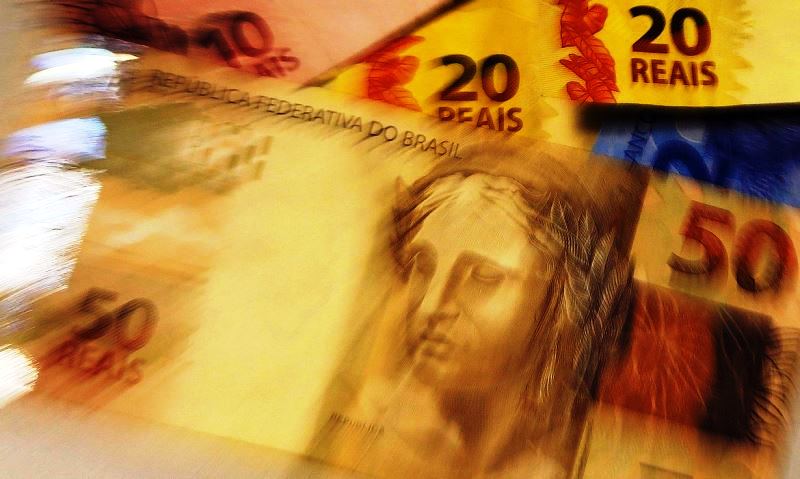 Taxas de juros de empréstimos diminuíram