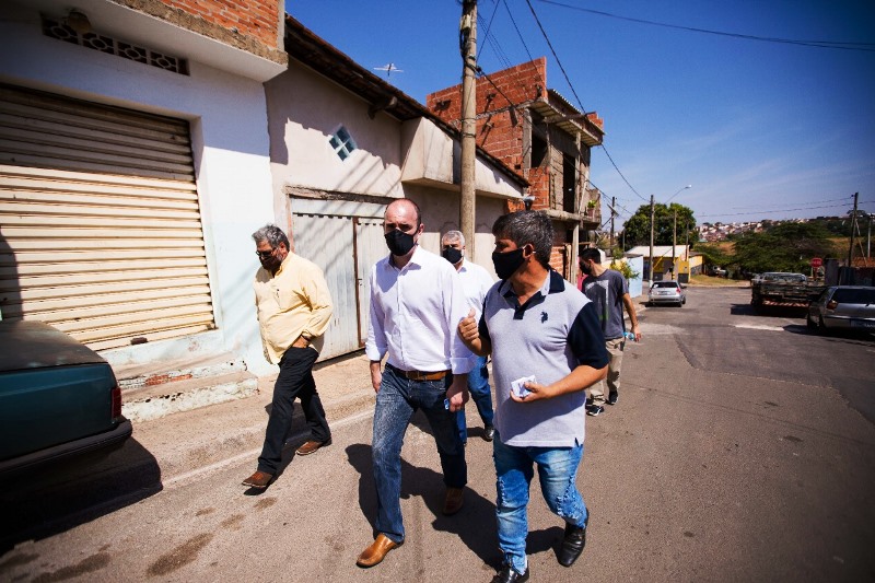 Netto Donato inicia campanha com visitas