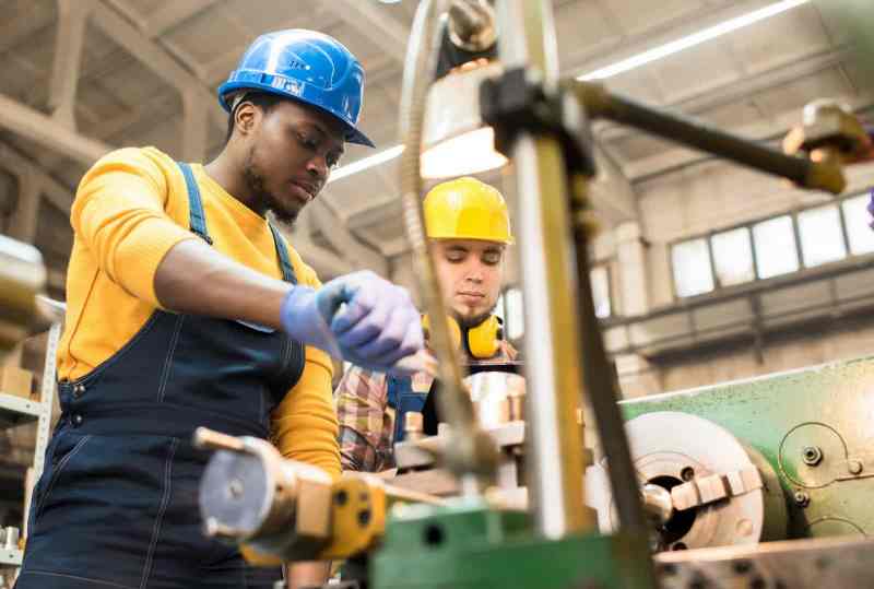 Confiança da Indústria sobe 7,2 pontos este mês