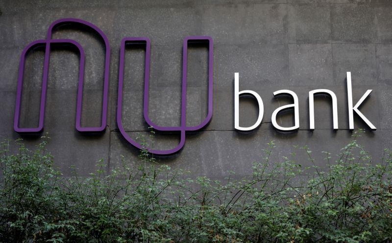 Nubank compra Easynvest e se torna líder em investimentos digitais no Brasil
