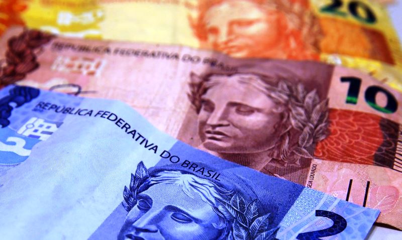 Inflação oficial sobe para 0,64%