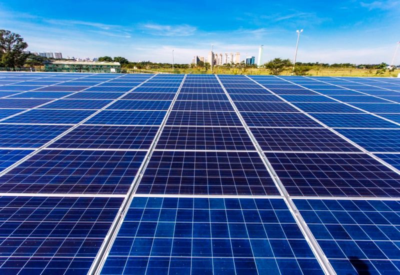 Estado amplia parceria pelo fortalecimento da energia fotovoltaica