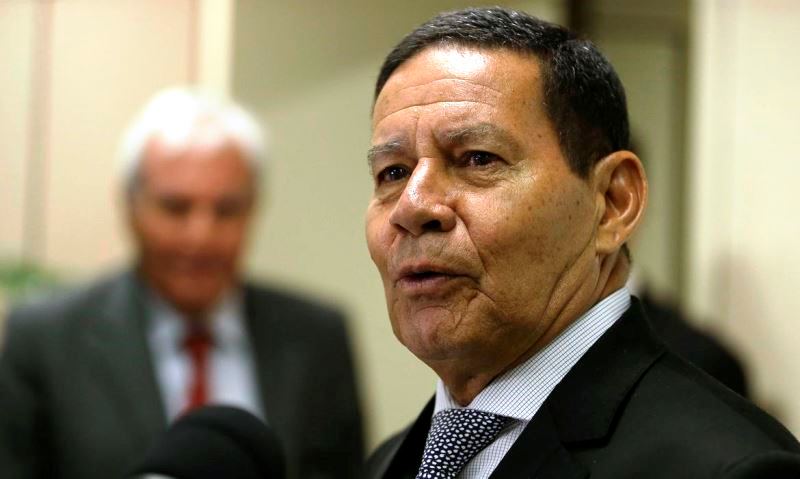 Mourão diz que resultado nos EUA não mudará política ambiental brasileira