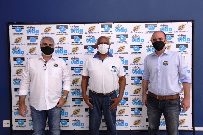 Netto Donato se compromete a capacitar o servidor municipal