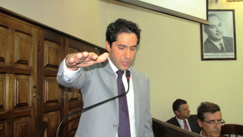 Justiça barra pesquisa eleitoral suspeita de fraude