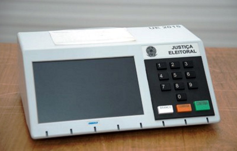 Notícias falsas sobre urnas eletrônicas são as mais compartilhadas