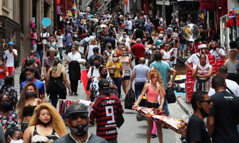 Brasil inicia 4º trimestre com 14,1 mi de desempregados