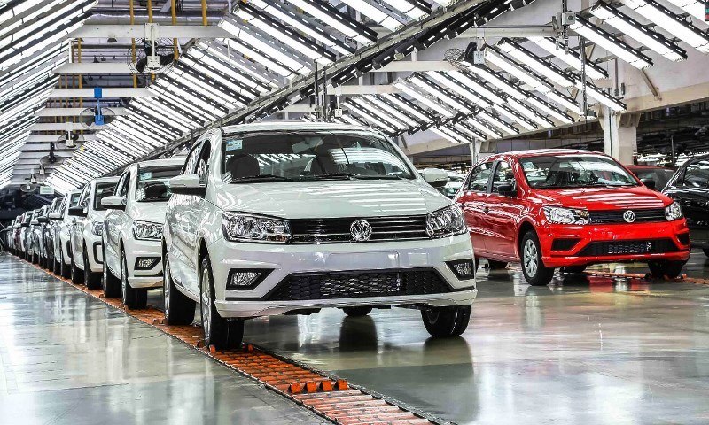 Volkswagen alerta que escassez de chips pode impactar produção