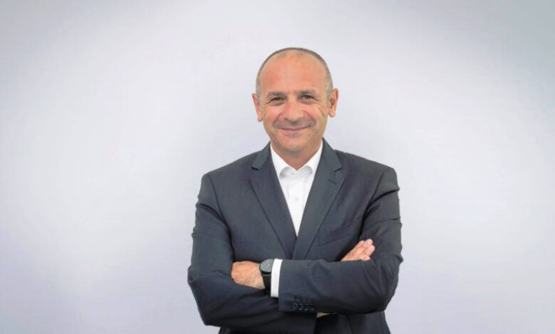 Volkswagen ajusta produção no mundo por falta de chips